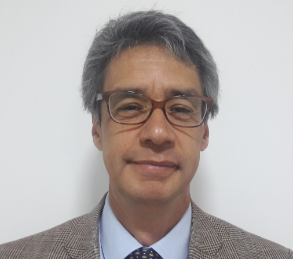 Fotografía del Dr. Hernando Rubio